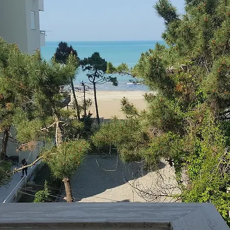Arberia Aparthotel Kryemedhej