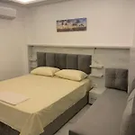 Apartahotel Arberia Kryemëdhej