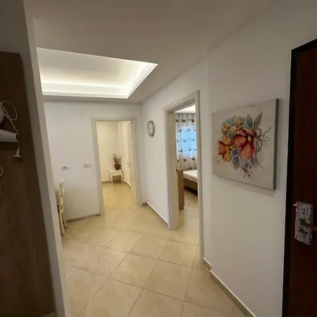 Arberia 3* Kryemëdhej