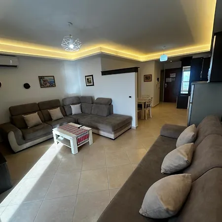 Arberia 3* Kryemëdhej