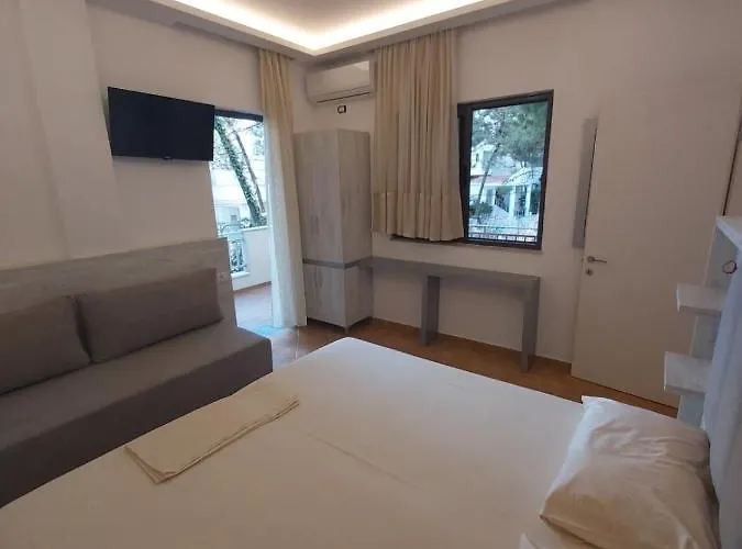 Arberia 3* Kryemëdhej