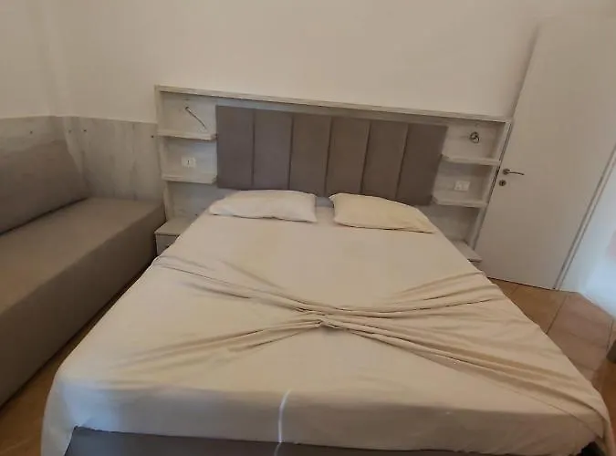 Arberia 3* Kryemedhej