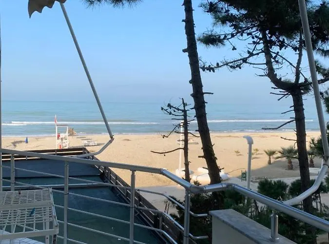 Arberia 3* Kryemedhej