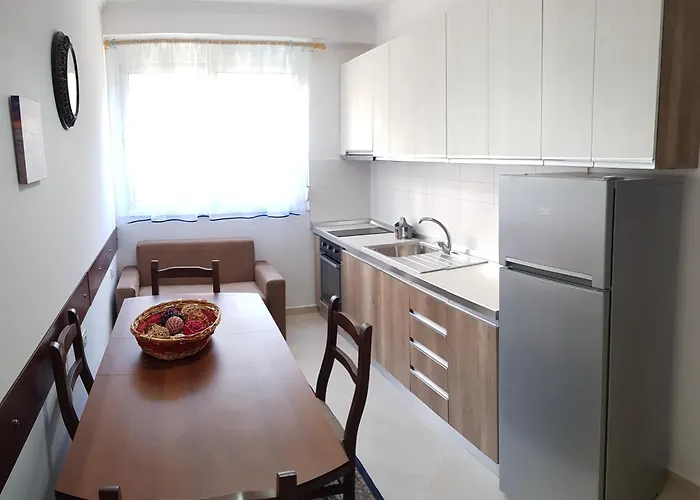 Arberia Aparthotel 3*