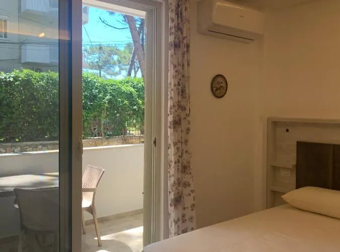 Aparthotel Arberia 3*