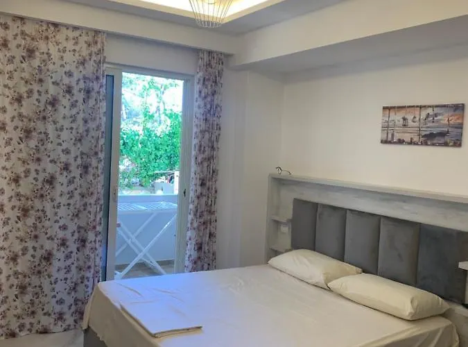 Arberia 3* Kryemedhej